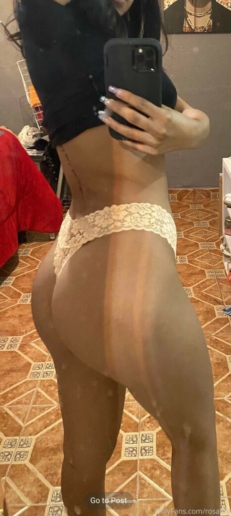 Merith Aranda Rosafire model hot pic