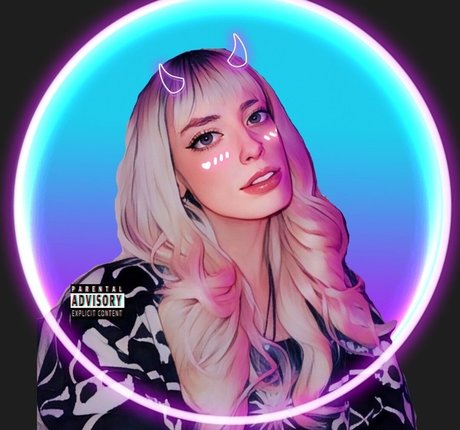 tragic rhiannon model xxx pics