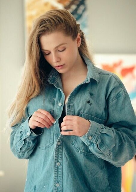 SiriSirililia free pornstar galleries