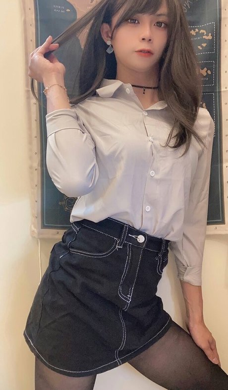 Luoluo exclusive model galleries
