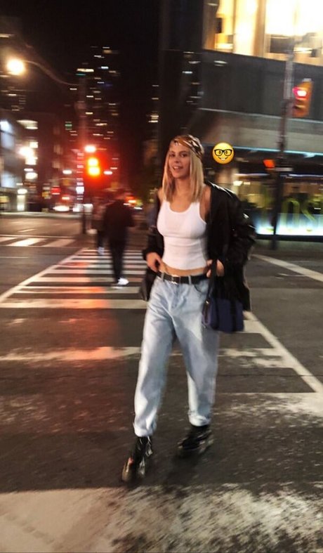 Sesil Karatantcheva pornstar art gallery