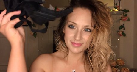 JJ ASMR high quality pornstar photo