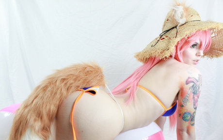 Hannahhyrule model nude photos