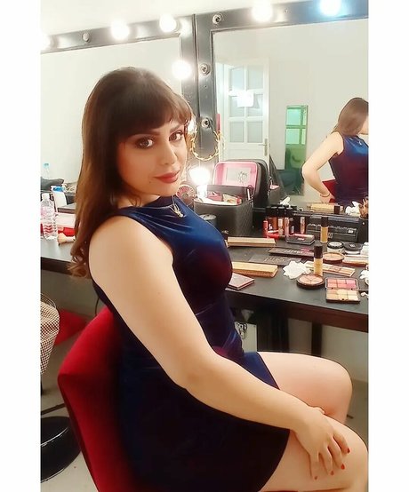 Islem Beji sexy pornstar pic