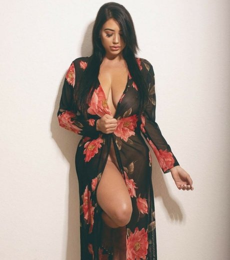 Aubrey Lynn Berg pornographic model pic