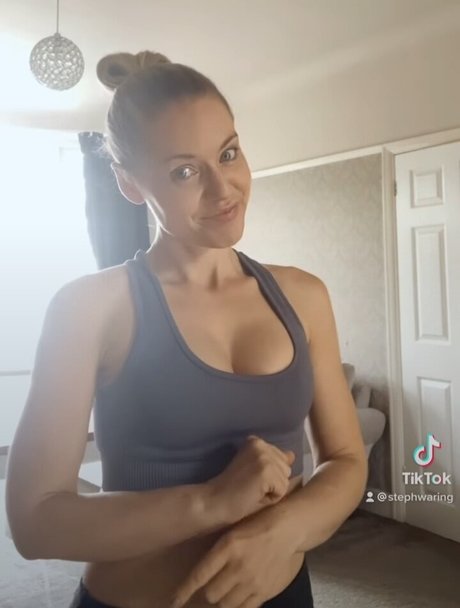 Stephanie Waring free pornstar img