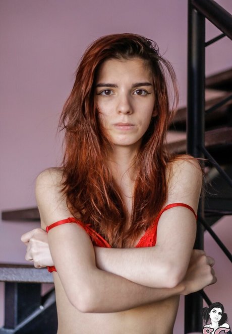 Elithes actress pics