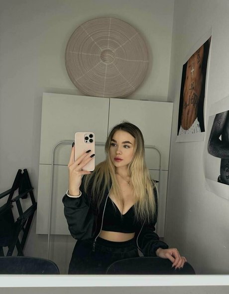 alicebrightt top actress photos