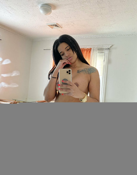 cynthiagarcia1212 thumbnail