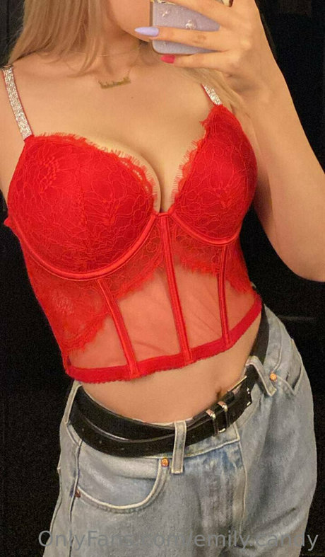 emilycandy1 model naked galleries