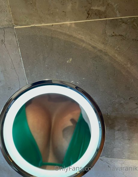 alinavaranik sex model picture