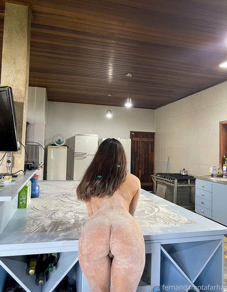 Fernanda Motta pornstar nude archive