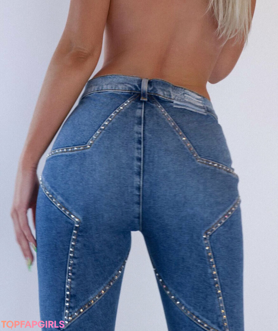 Madds star pornographic photo