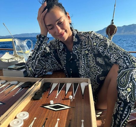 queen of spades onlyfans hd photo