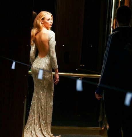 Blake Lively sexy star photo
