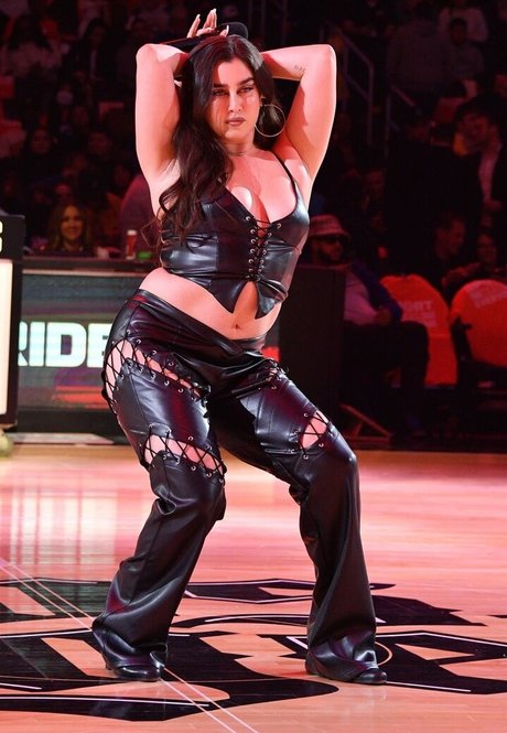 Lauren Jauregui actress photo
