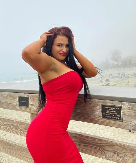 Themusclehustler model high quality pictures