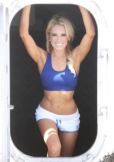 Natalie Gulbis hd actress photo
