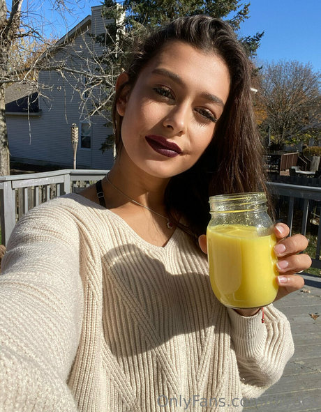 diydes star porn photo