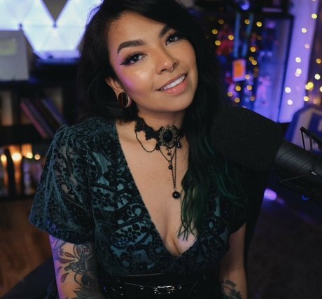 Aileen Senpai profile image