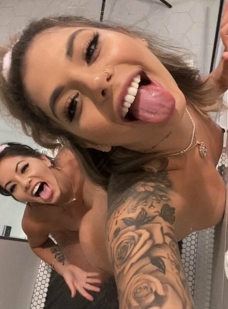 gvalentinaxxx adult star pics