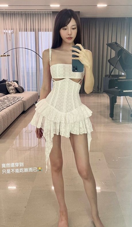 cathrynli exclusive actress photos