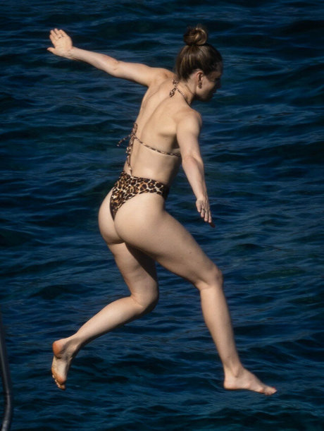 Jessica Biel hot star galleries