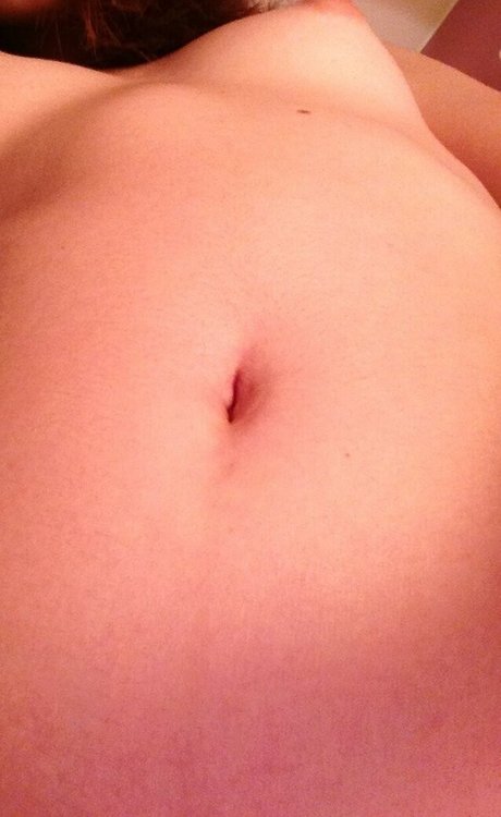 Aril s Chest model high quality images