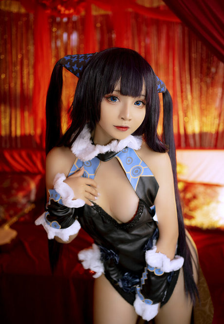 Sayo Momo naked pornstar pics