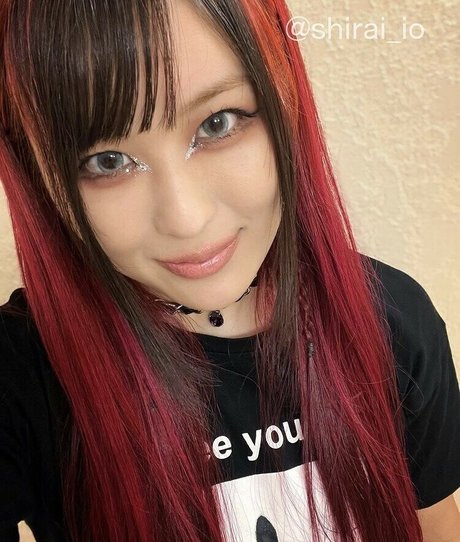 Iyo Sky model adult image