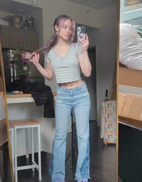 QueenTofu xxx actress photos