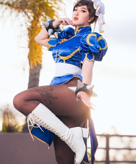 Caytie Cosplay model exclusive picture