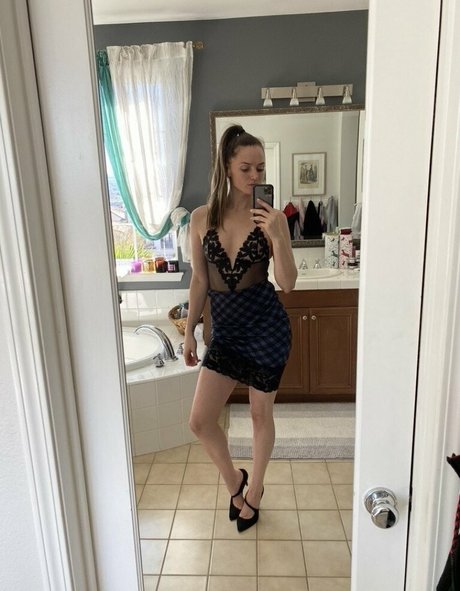 Tori Black pornstar sex gallery