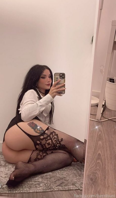 tiny onlyfans erotic picture