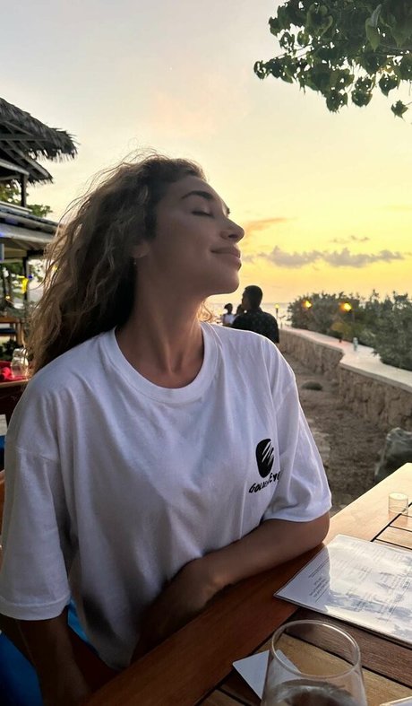 journalist onlyfans naked photos