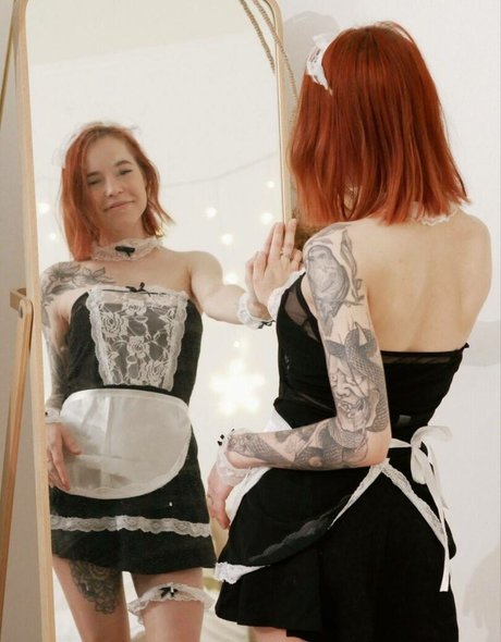 denlyasha model erotic archive