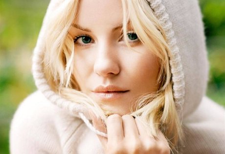 Elisha Cuthbert xxx pornstar archive