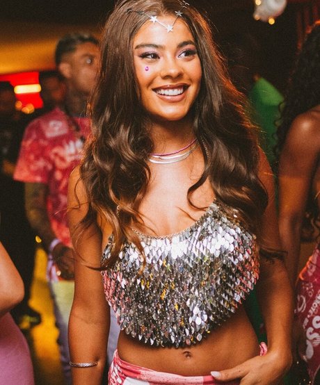 Bella Campos pornstar sex pics