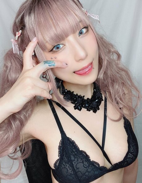 tsunko p star sexy gallery