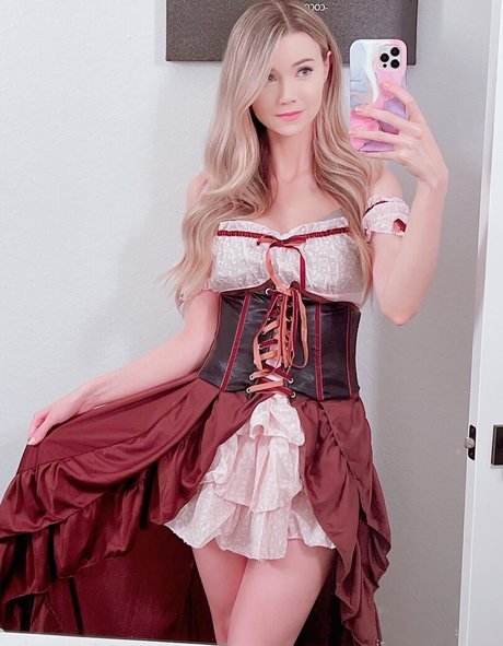 Dizzykitten pornstar gallery