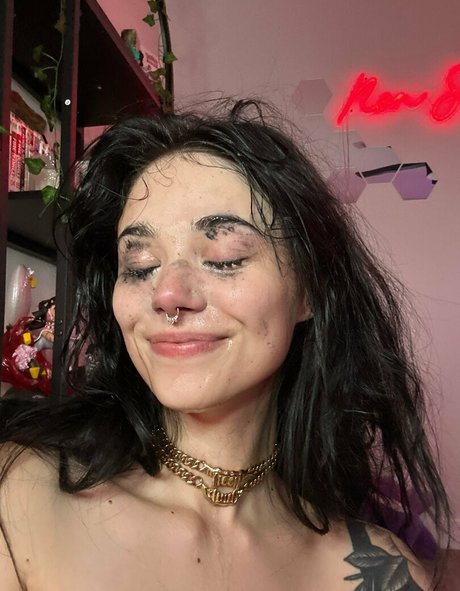 nonsalemwitch model top pictures