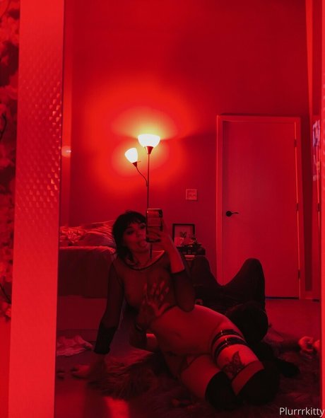 nonsalemwitch free pornstar img