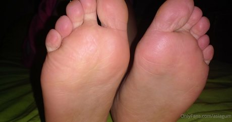 asiagum star sexy pic