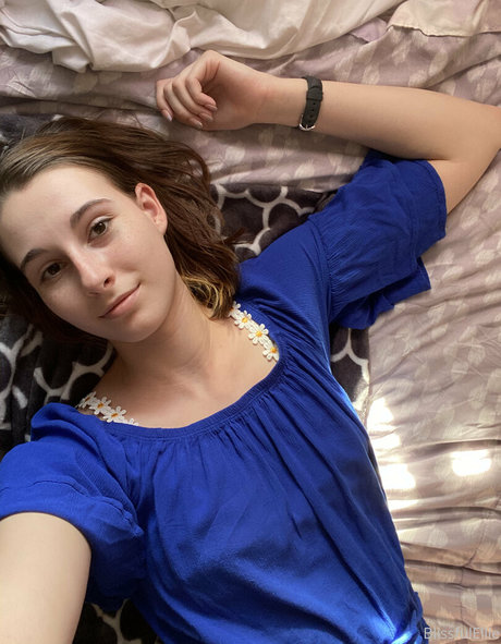 blissfulellie porn star photos