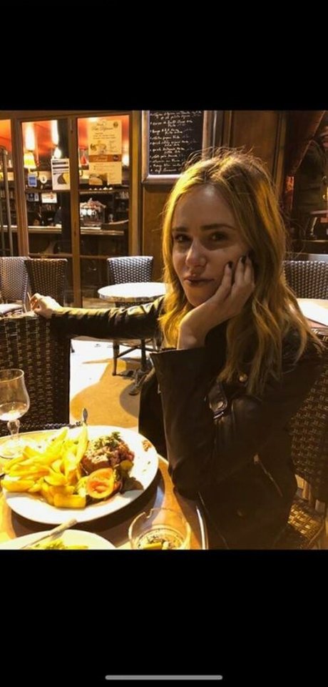 Nicolle Gironda beautiful star pic