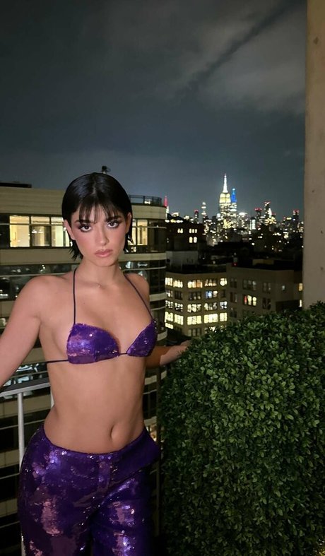 Dixie D Amelio perfect actress img