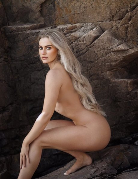 Anna Nystrom perfect star photo