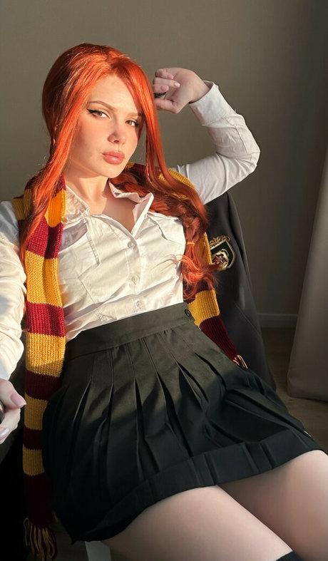 Purple Amelie high quality model images