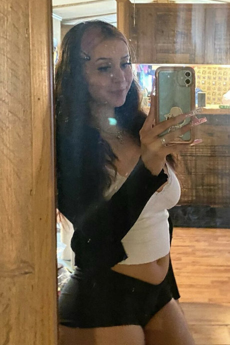 Dayzikayy model adult archive