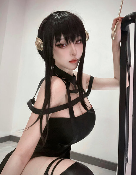 Takomayuyi model perfect photo